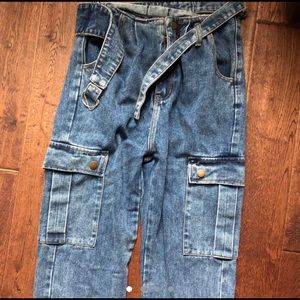 Cargo Jeans